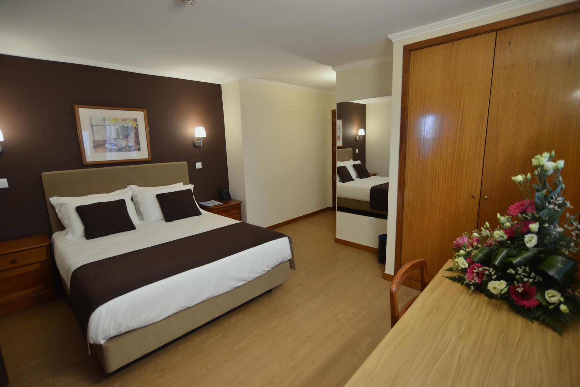 Hotel Salgueiro بورتو مونيز المظهر الخارجي الصورة