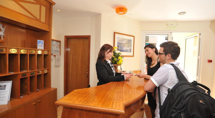 Hotel Salgueiro بورتو مونيز المظهر الخارجي الصورة