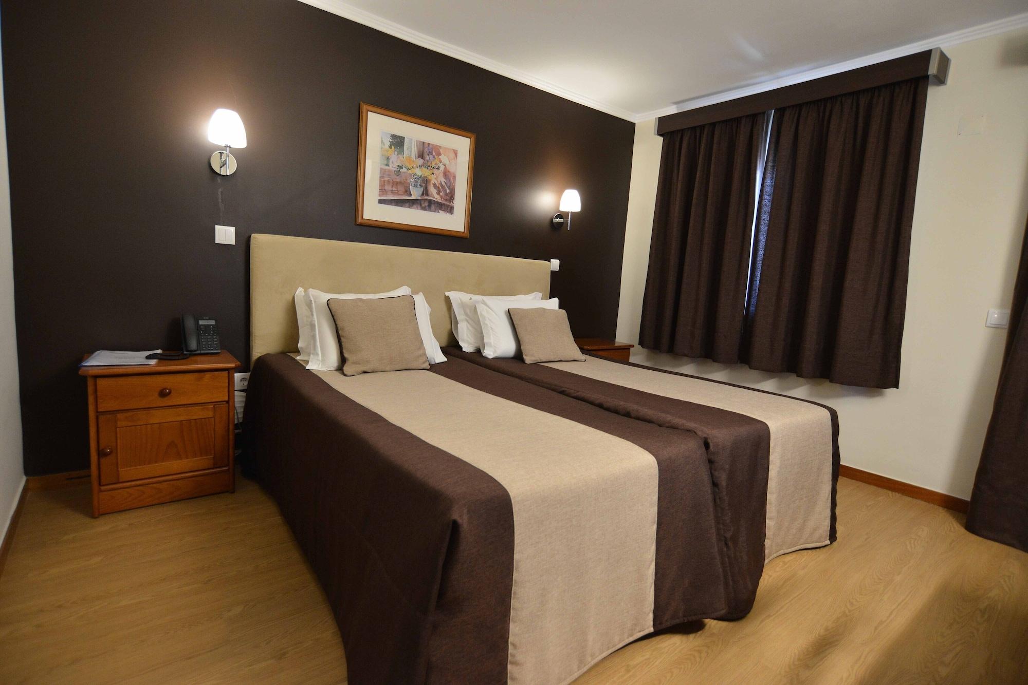 Hotel Salgueiro بورتو مونيز المظهر الخارجي الصورة