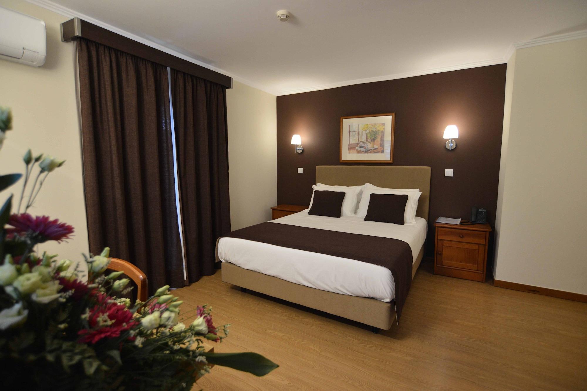 Hotel Salgueiro بورتو مونيز المظهر الخارجي الصورة